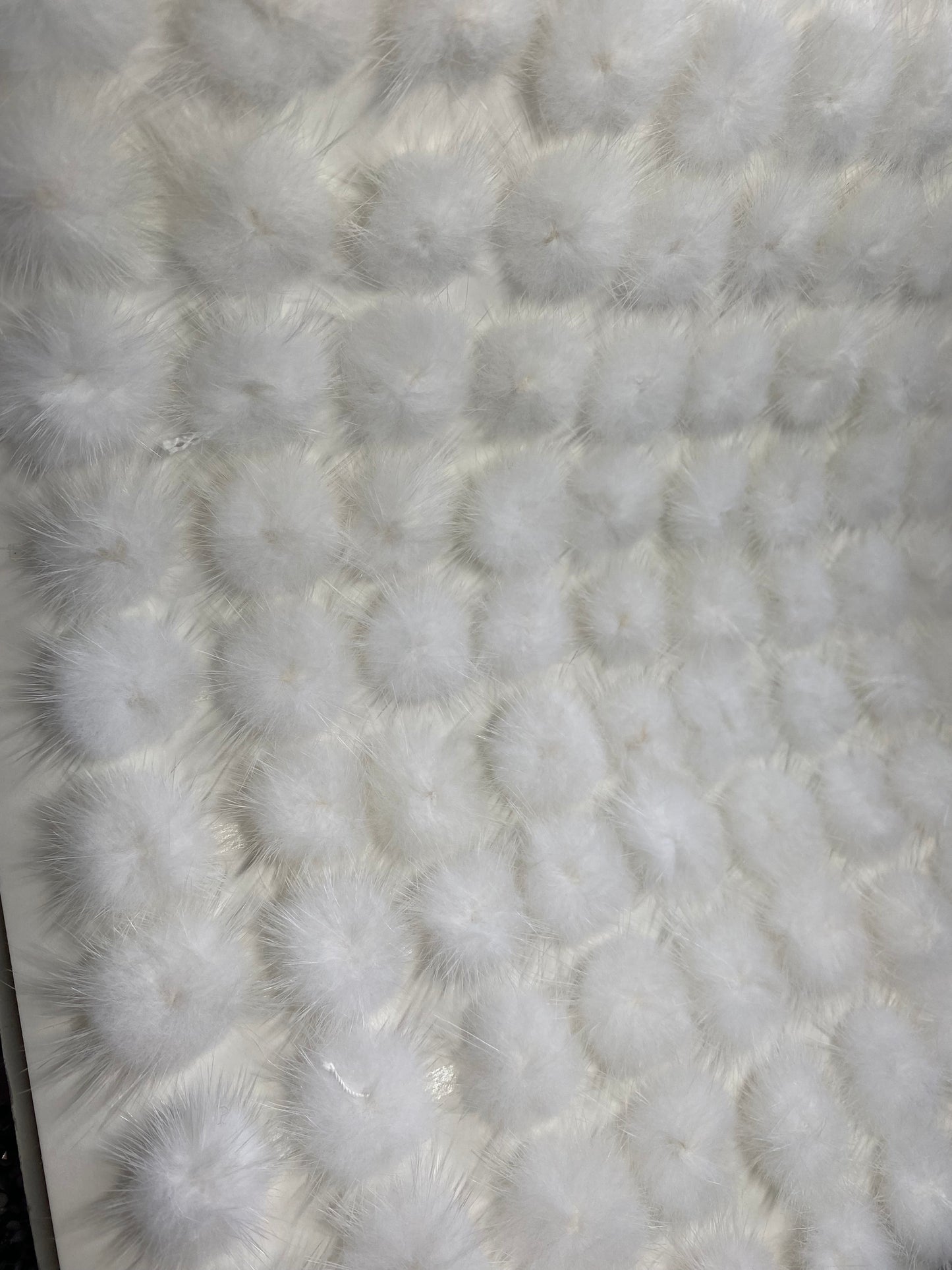 Real fur 1/2 pompoms