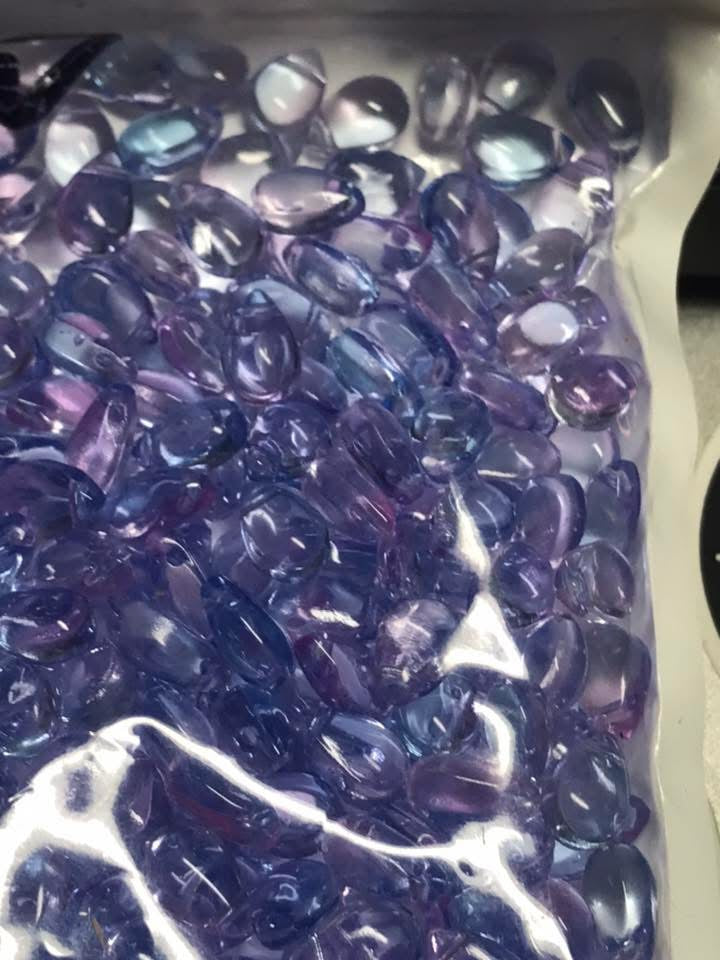 3cm glass water droplets with hole