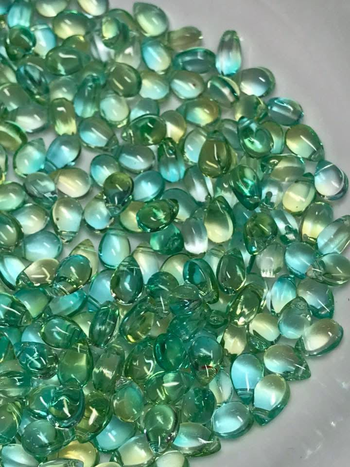3cm glass water droplets with hole