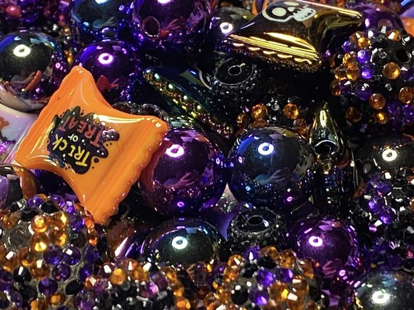 Halloween Razzle custom bead mix