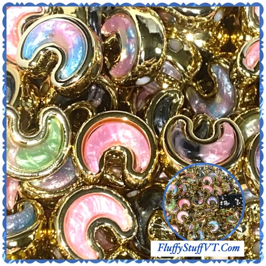 Super cute acrylic waxing moon beads. Super light and they fit pens. The colors offer a subtle mica color swirls. All held together with gold metallic acrylic.