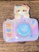22mm fully detailed and cute HK 3D camera beads.