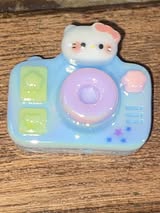 22mm fully detailed and cute HK 3D camera beads.
