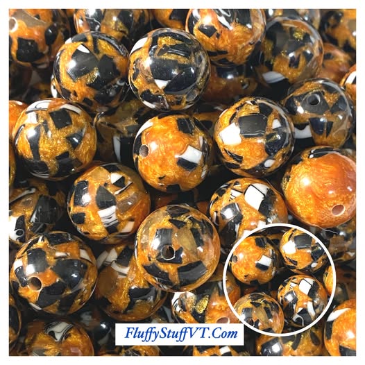 16mm Halloween calico resin bead.