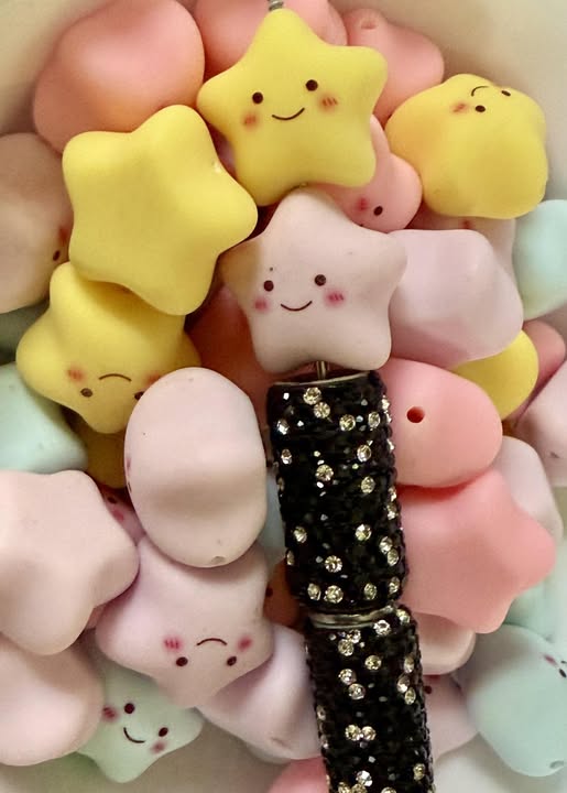 22mm really cute soft touch happy face star beads