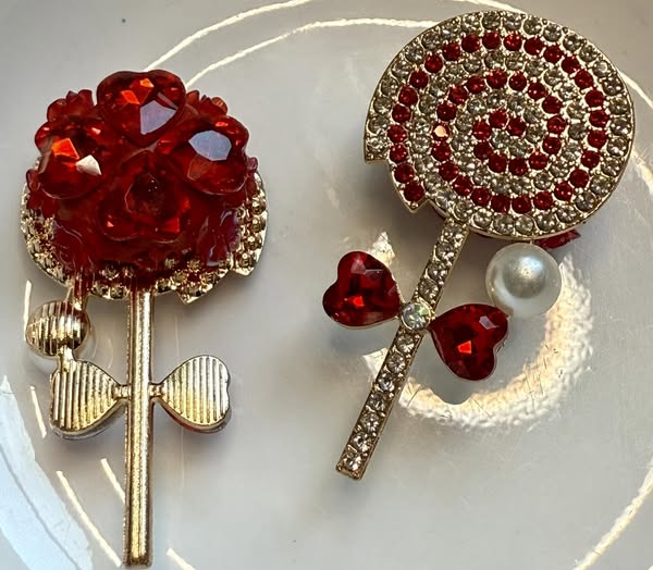 52mm metal rhinestone and pearl lollipop