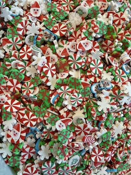 2mm poly clay Xmas shaker/sugar mix