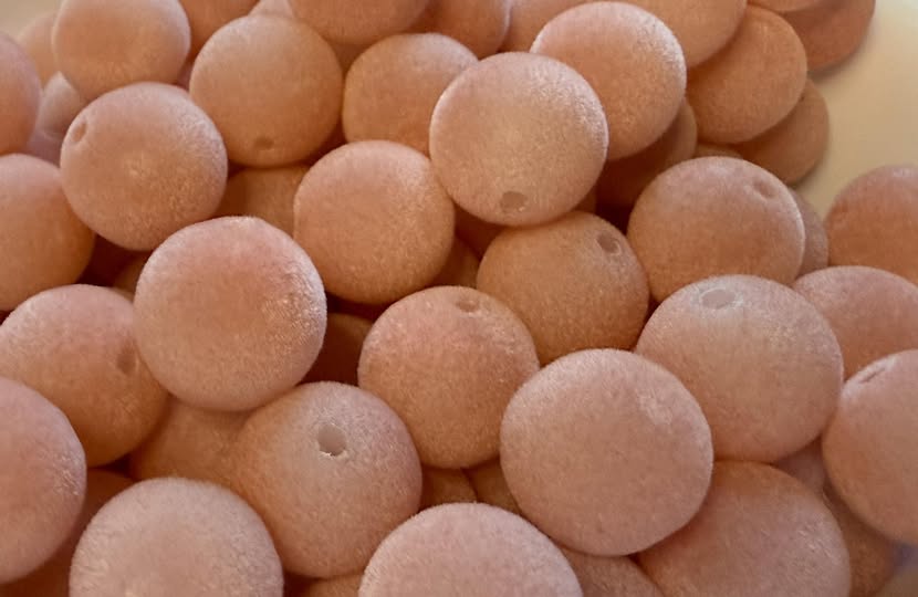 16mm velvet beads
