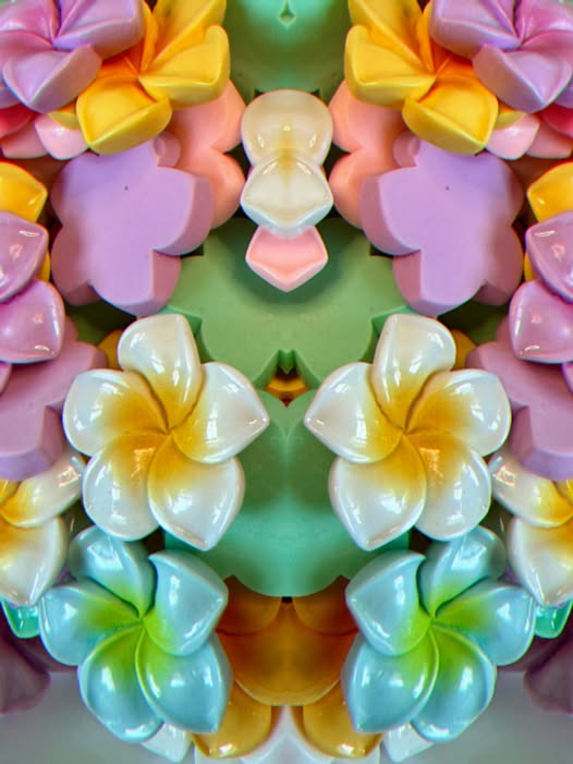 28mm flat back ombré flowers