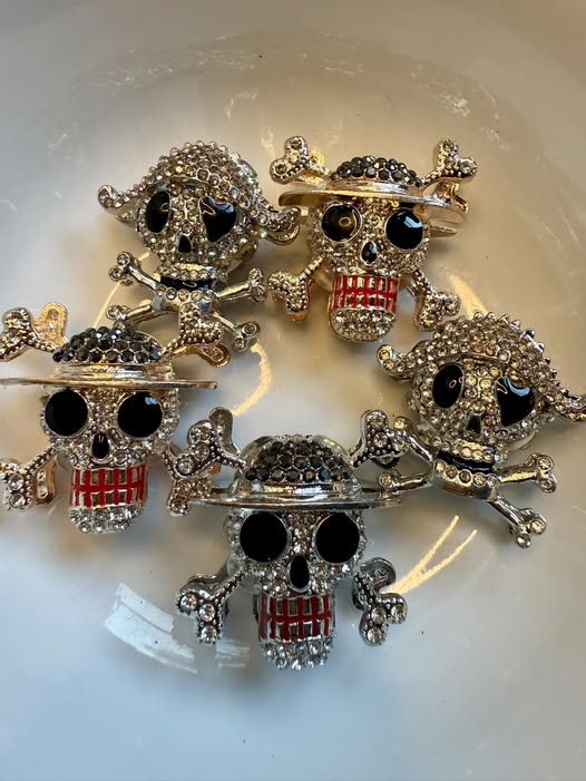 34mm One Piece straw hat pirate double side bling beads