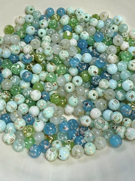 4mm glass seed beads with beautiful speckles