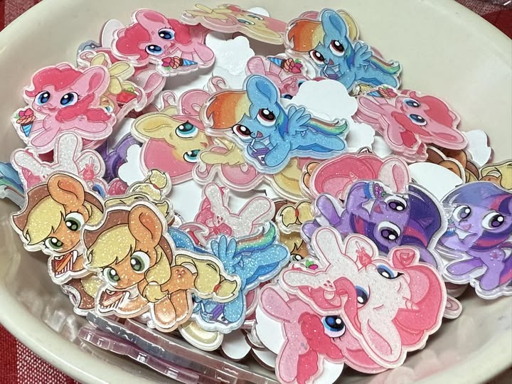 4cm flat back MLP glitter acrylics