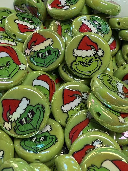 grinch beads