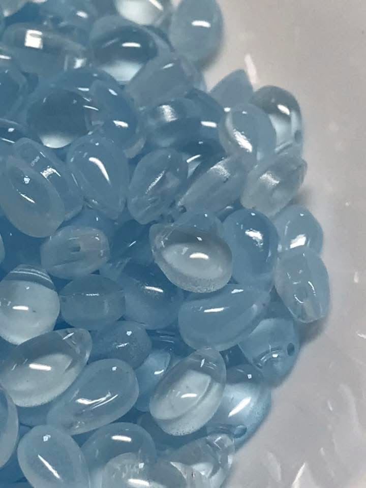 3cm glass water droplets with hole