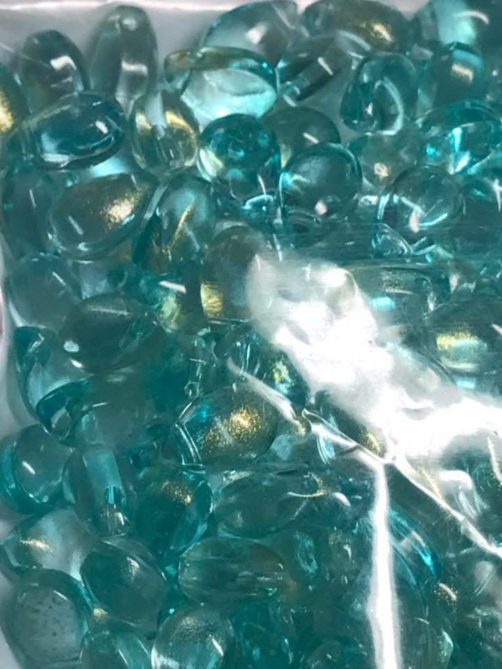 3cm glass water droplets with hole
