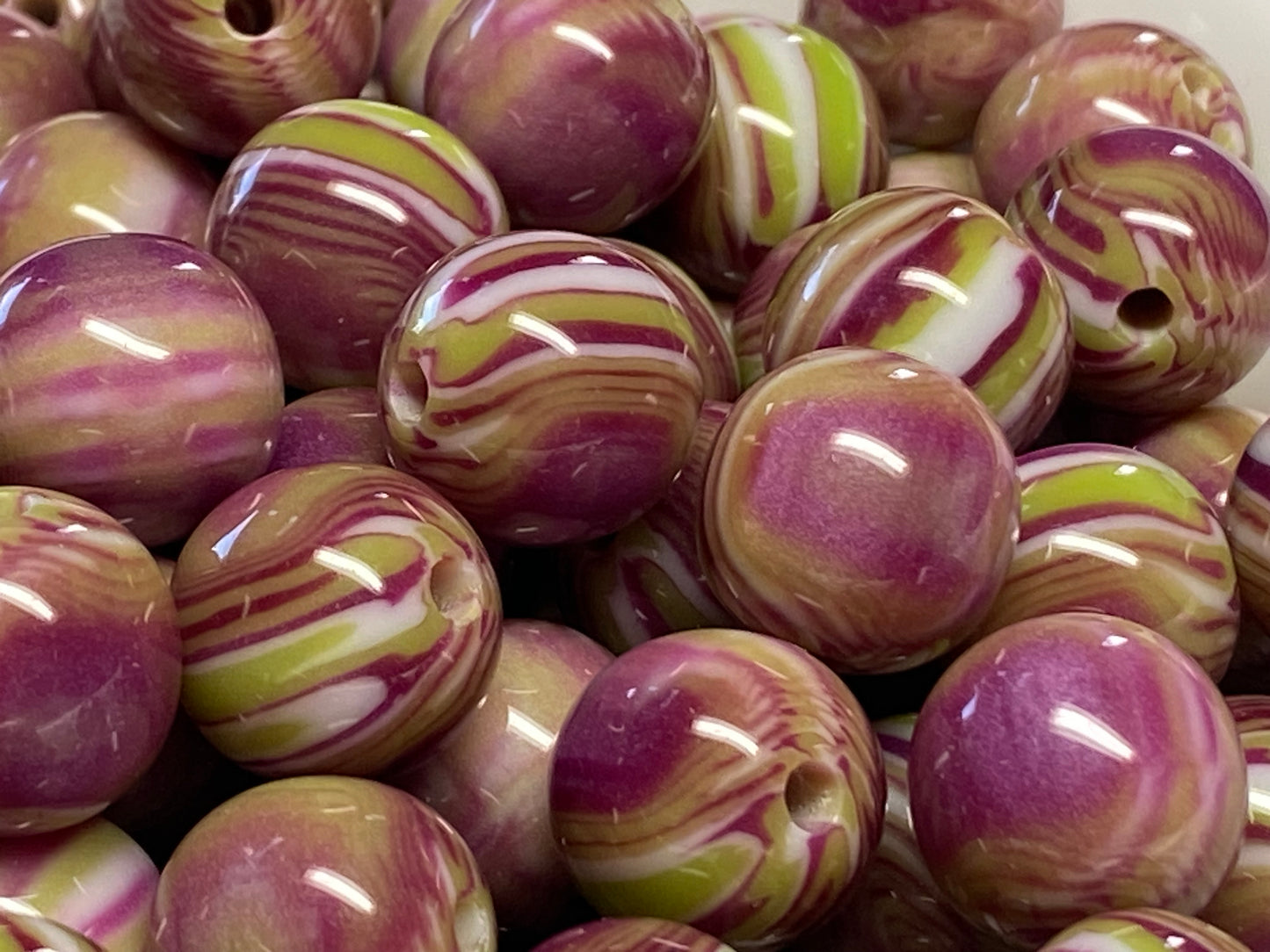 16mm purple and green marble bead