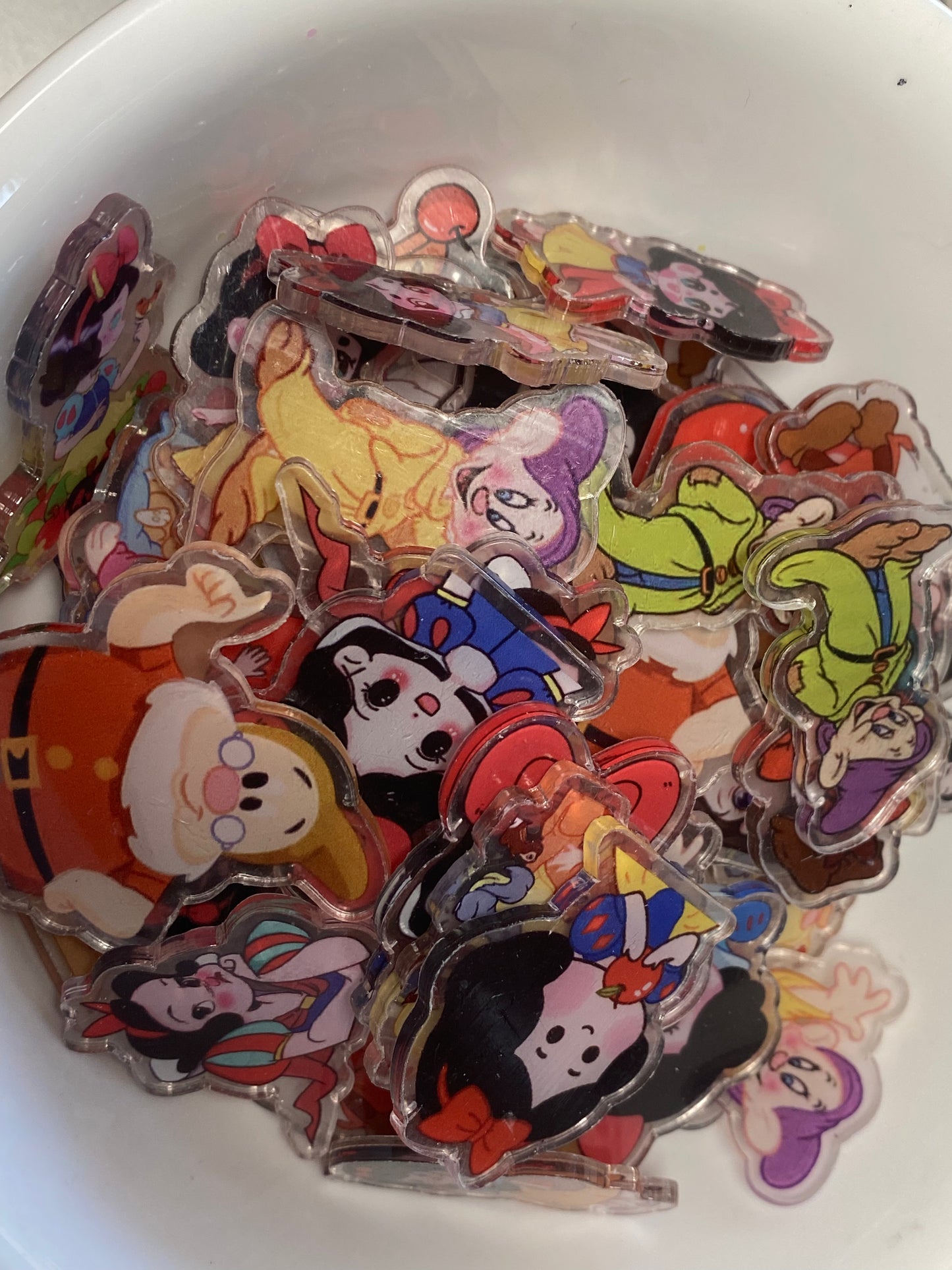 4cm Snow White double sided acrylic