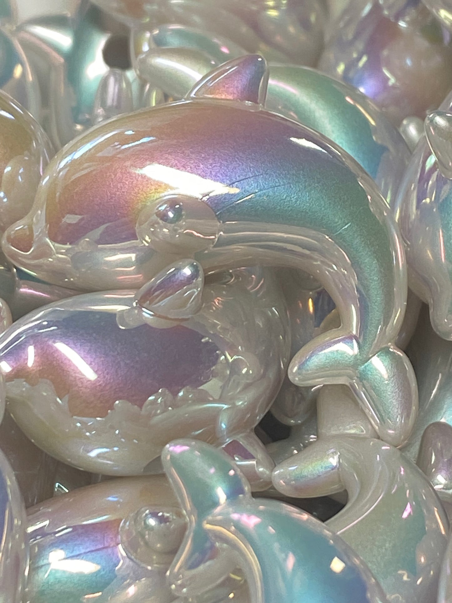 31mm acrylic dolphin bead