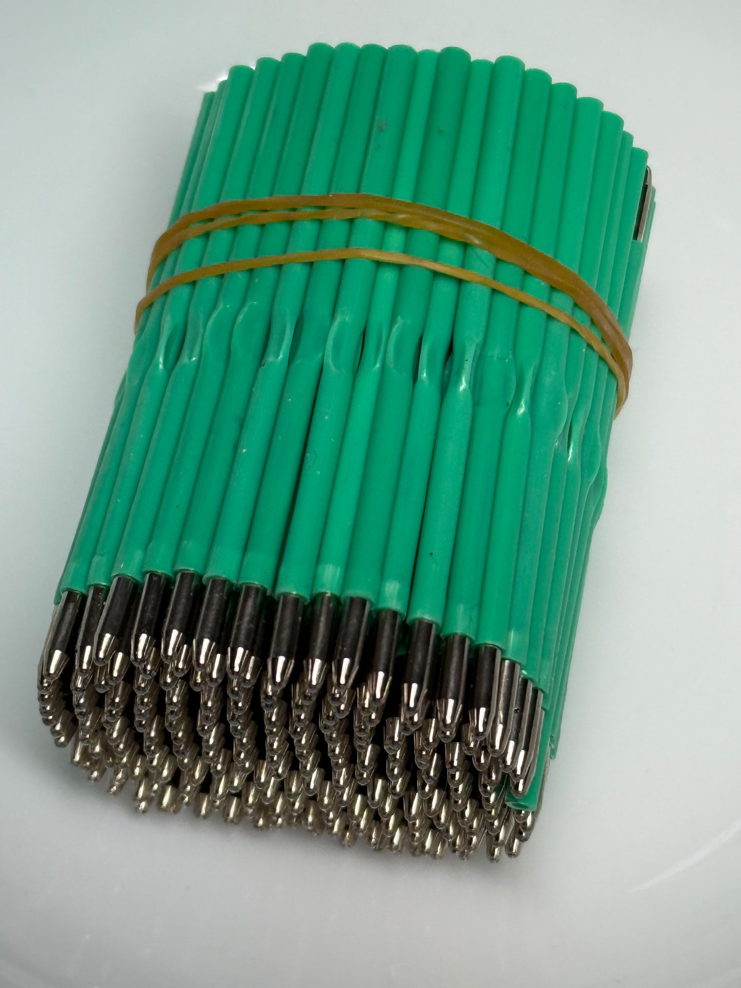 Beadable pen ink refill