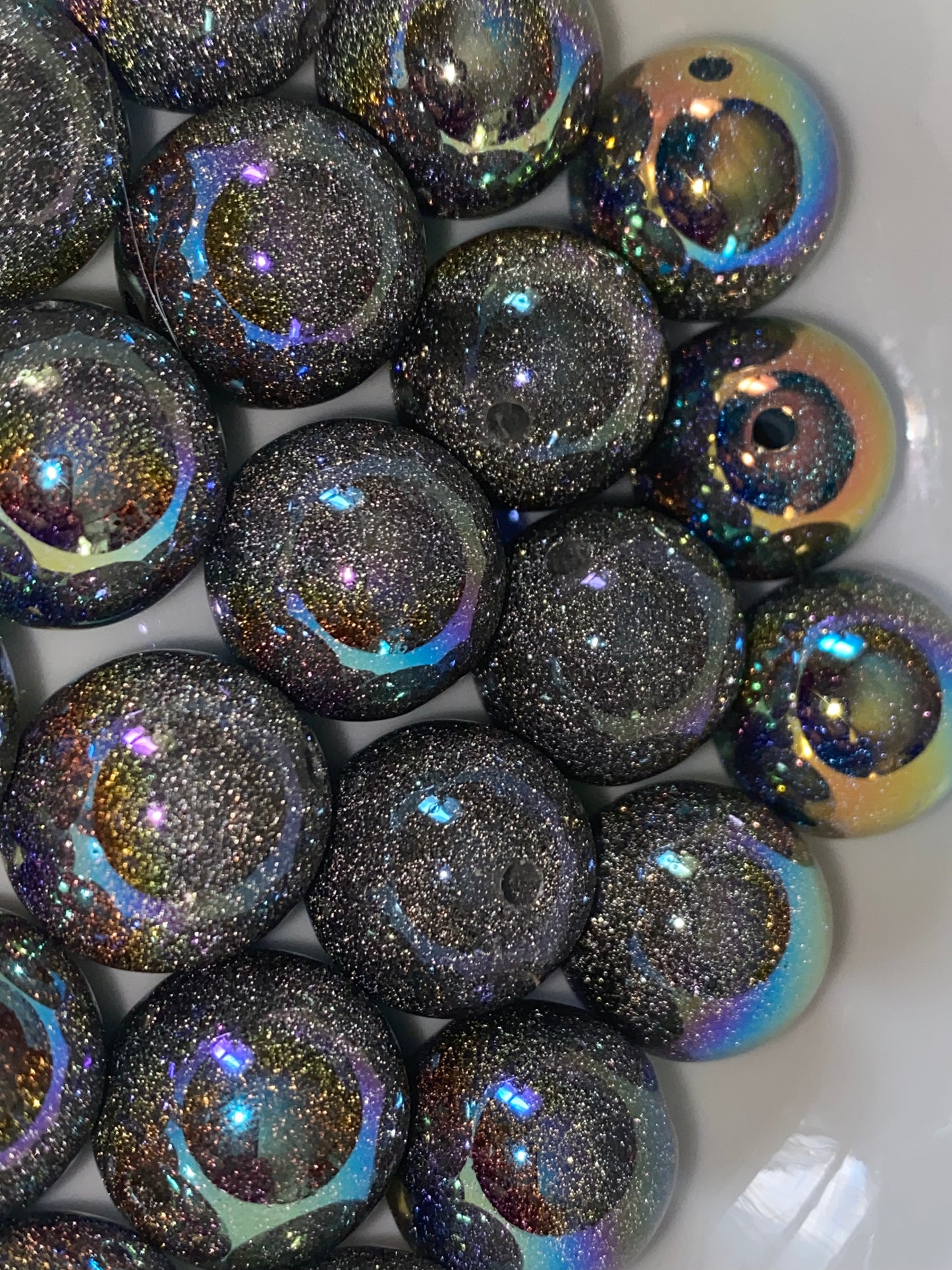 18mm glitter uv coated bead