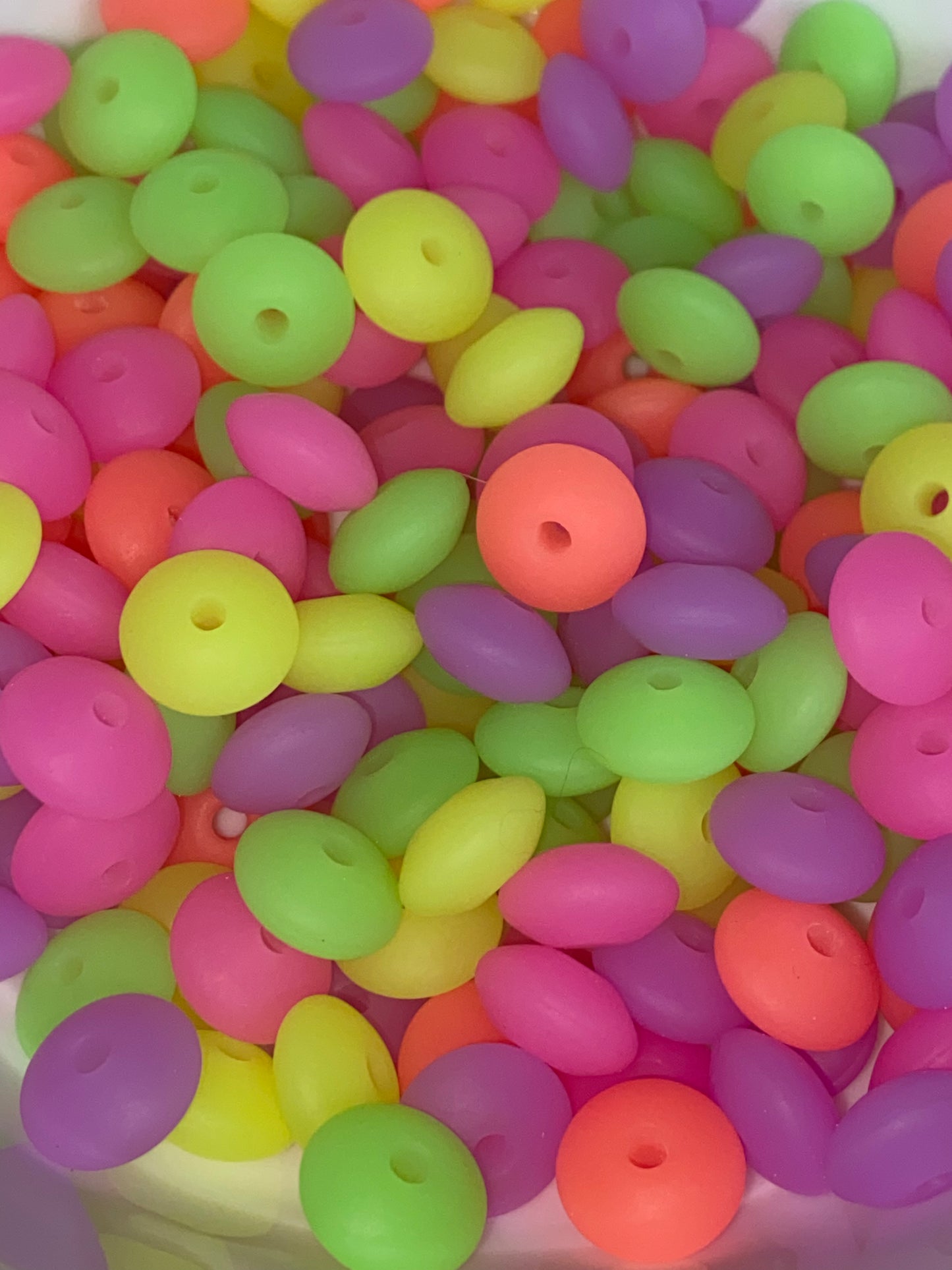 12mm highlighter color silicone lentil beads