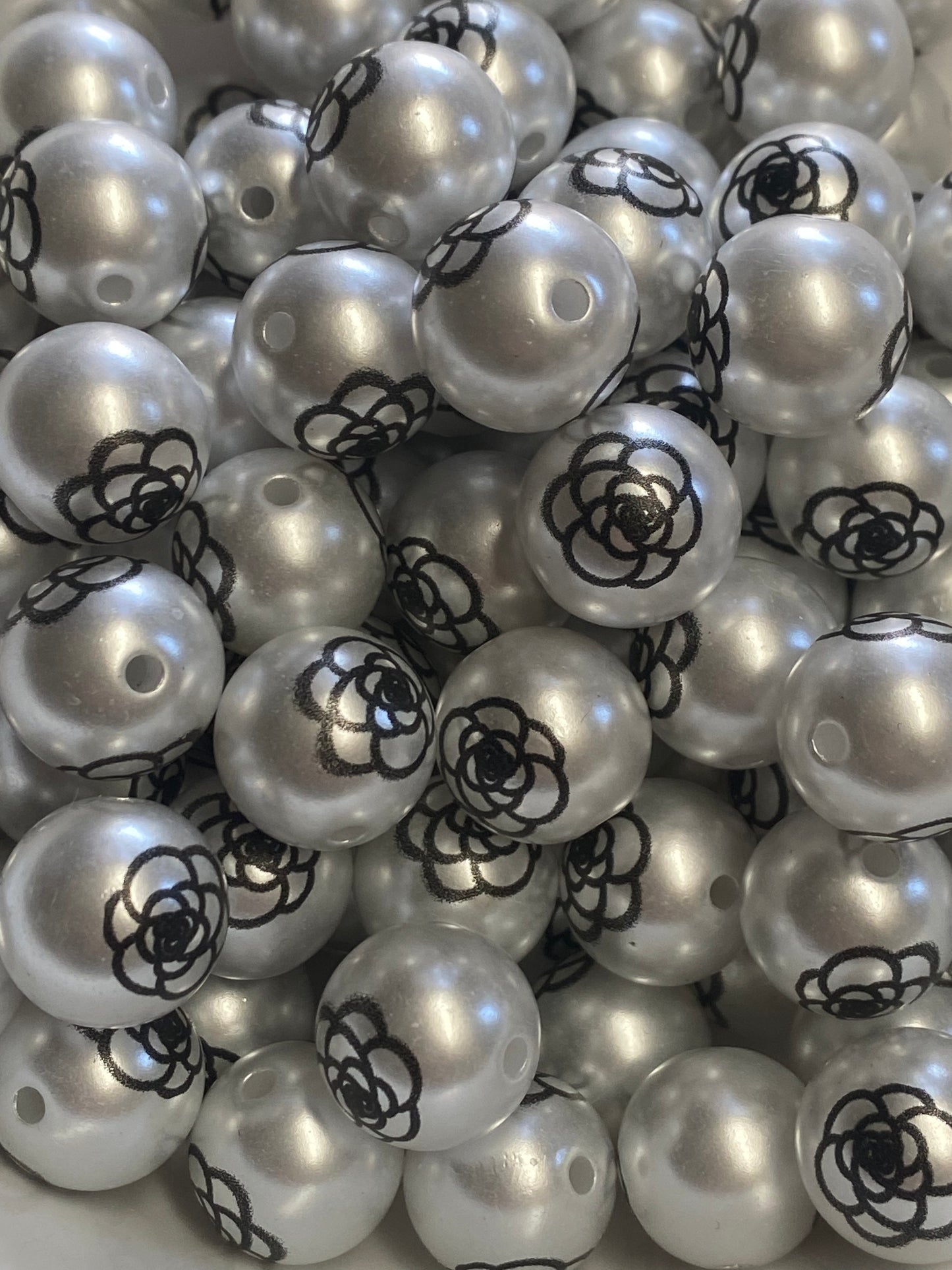 16mm CC flower on pearl bead