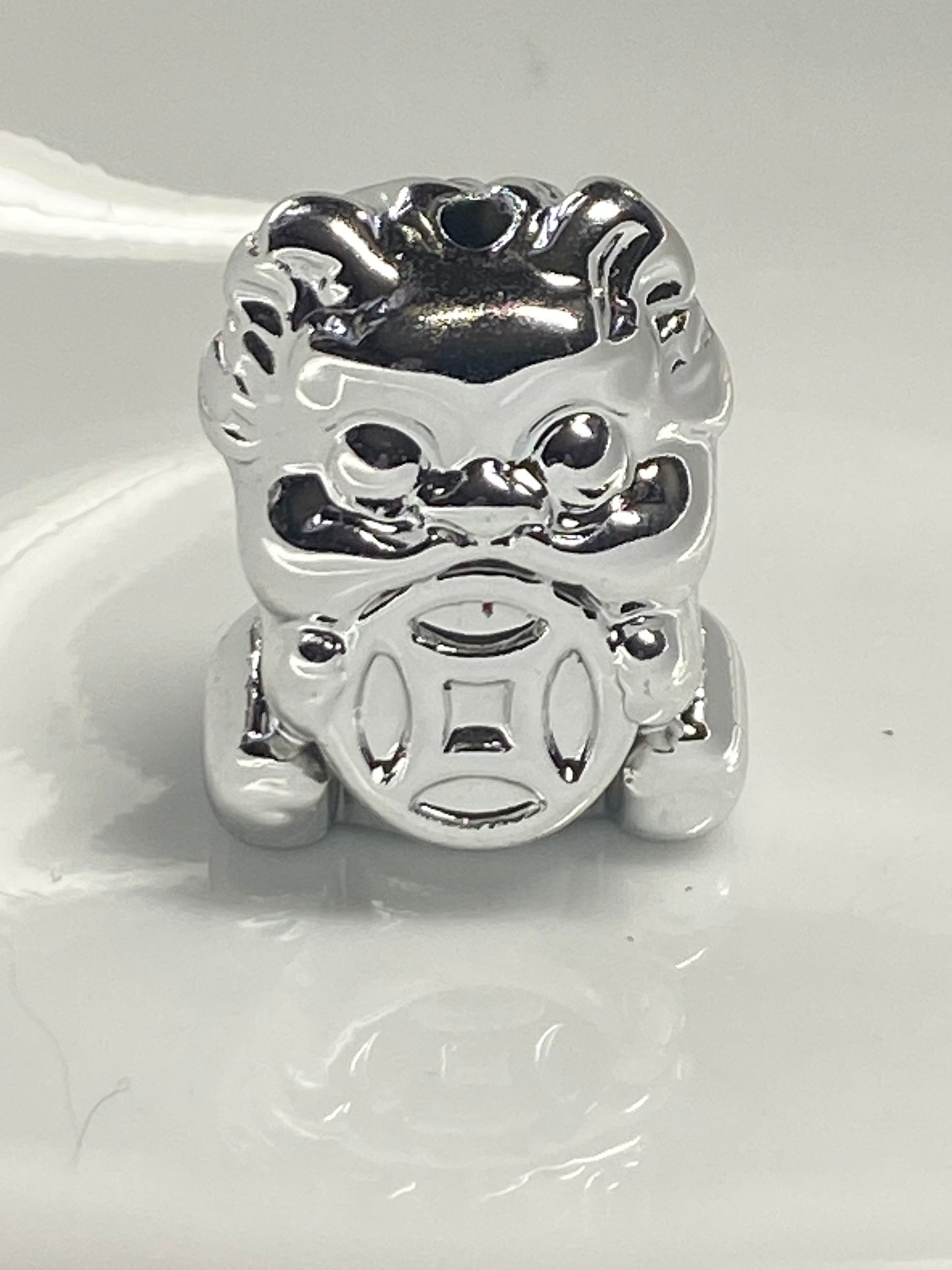 23mm lucky cat metallic colored beads