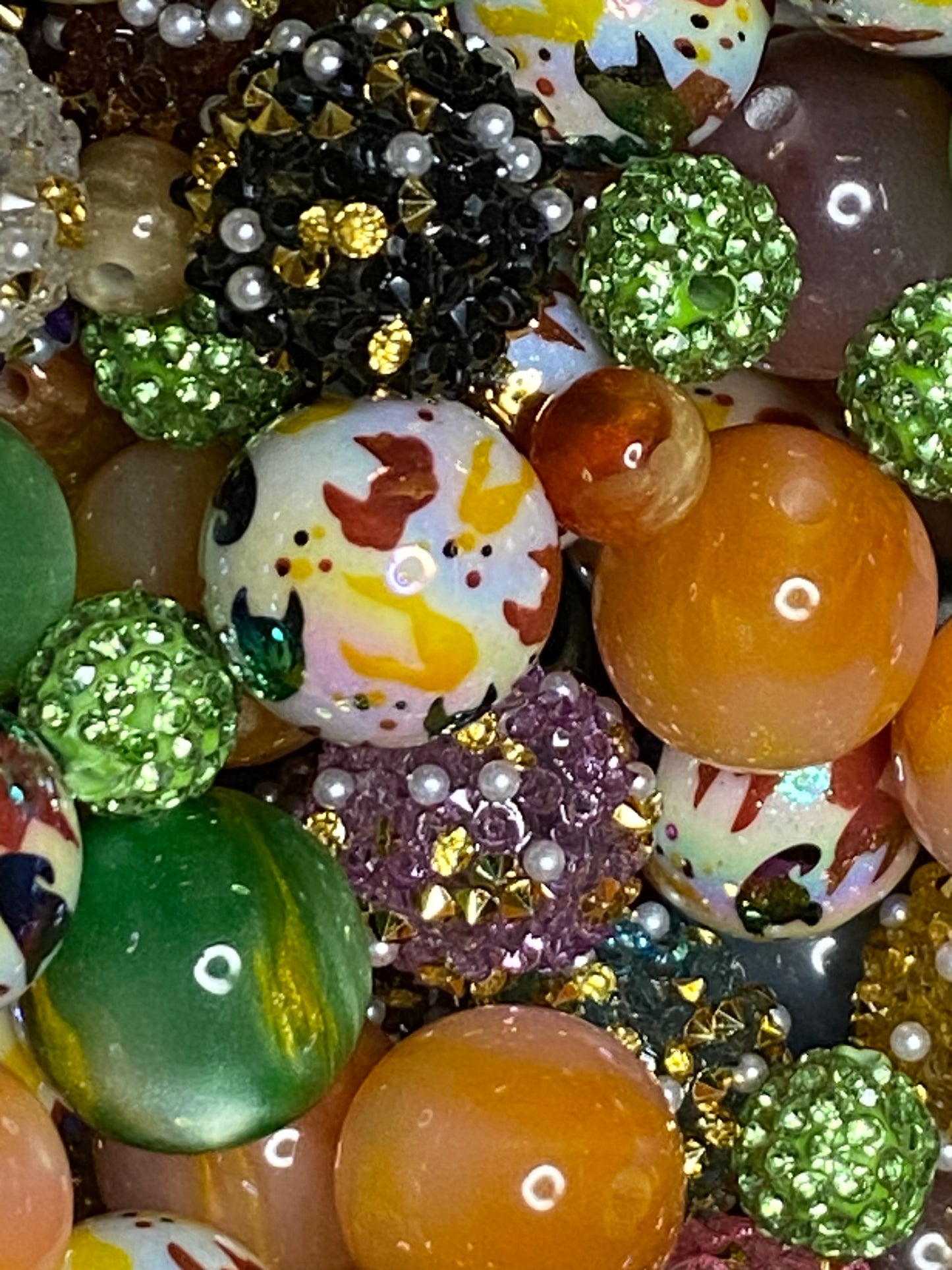 Custom 16mm-8mm Halloween witches mix beads