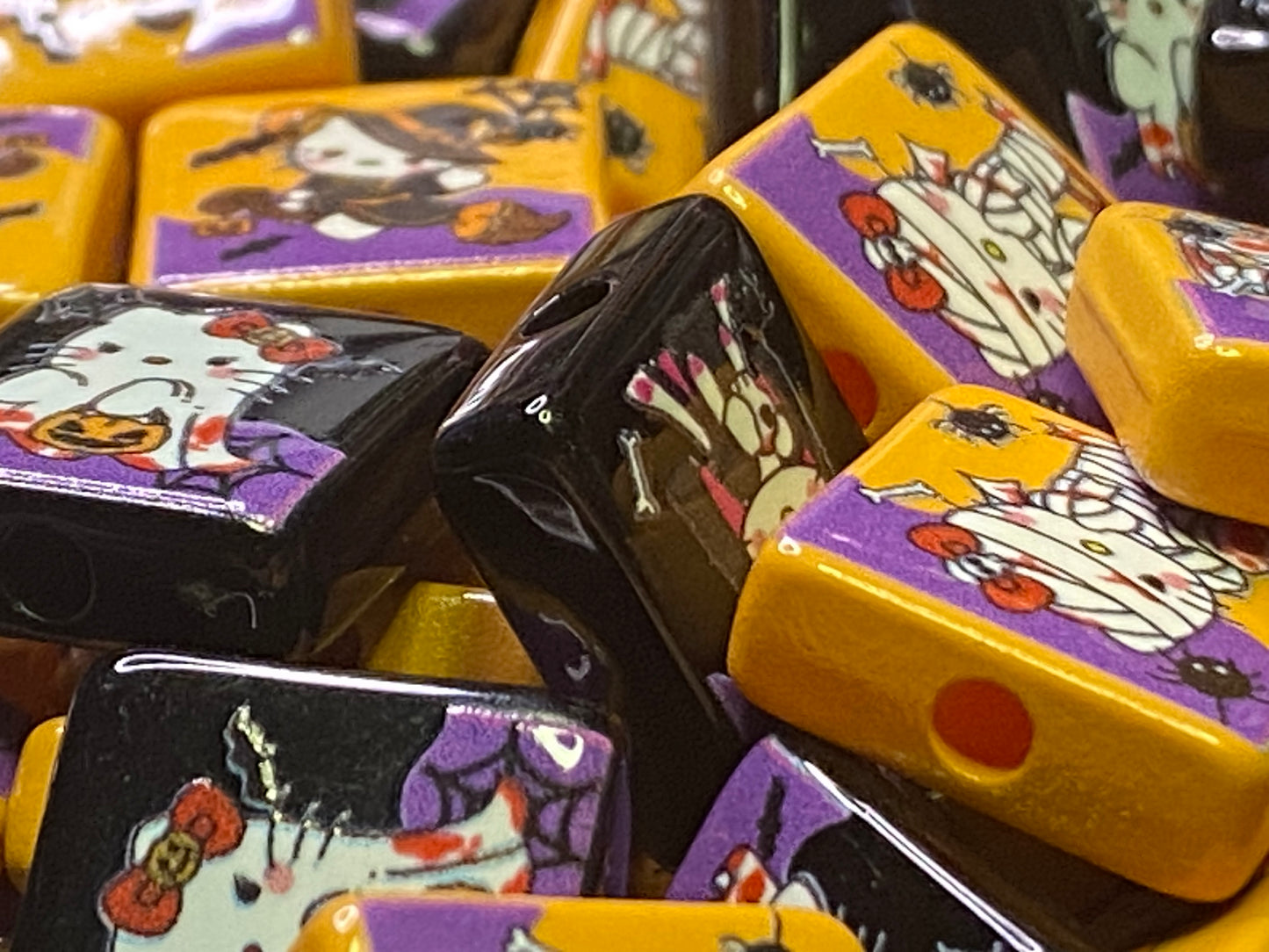 HK Halloween mix