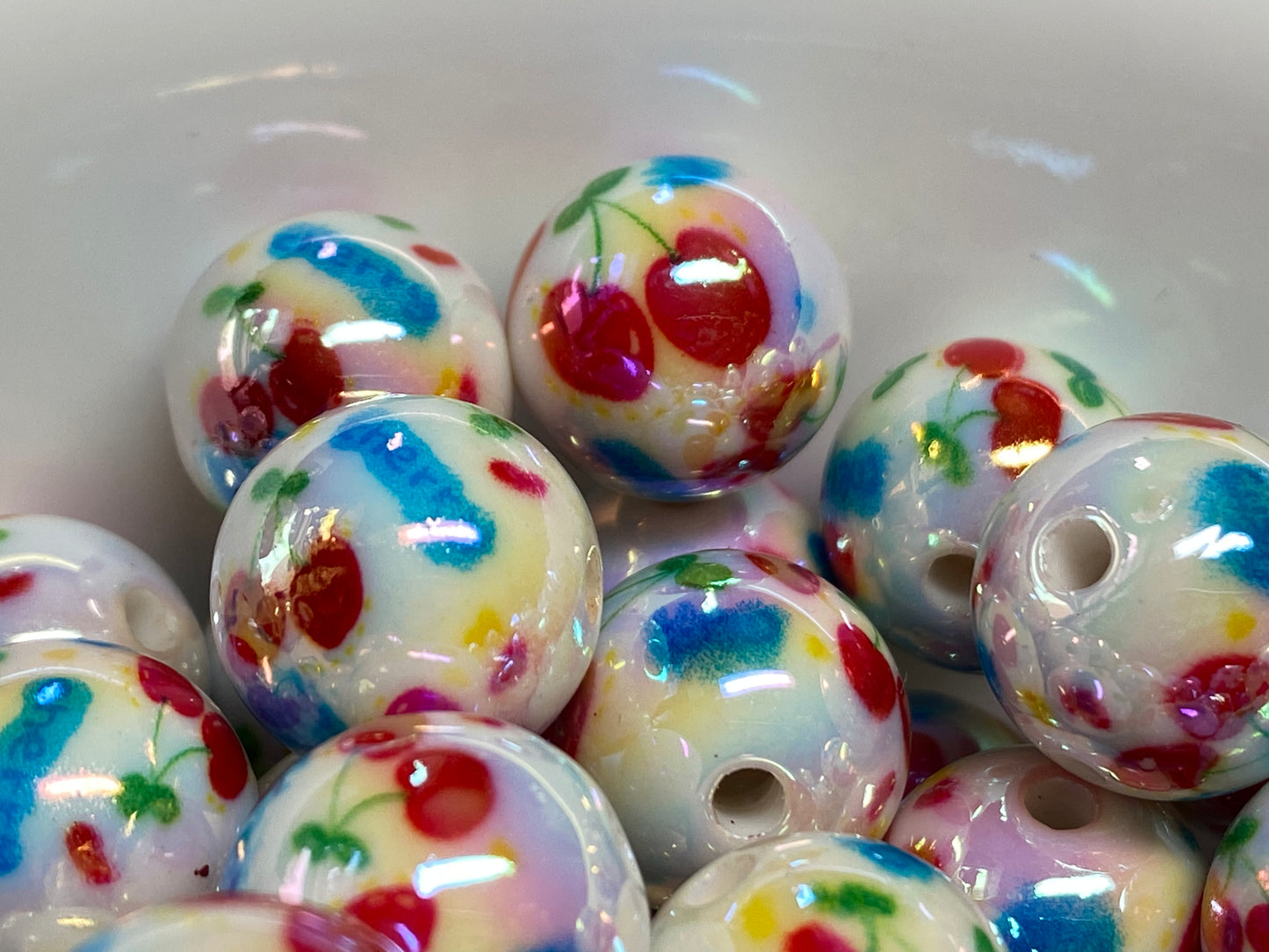 16mm uv coated cherry beads