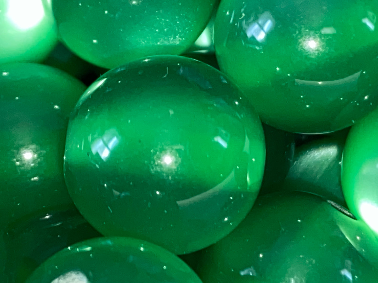 16mm emerald green resin tigers eye