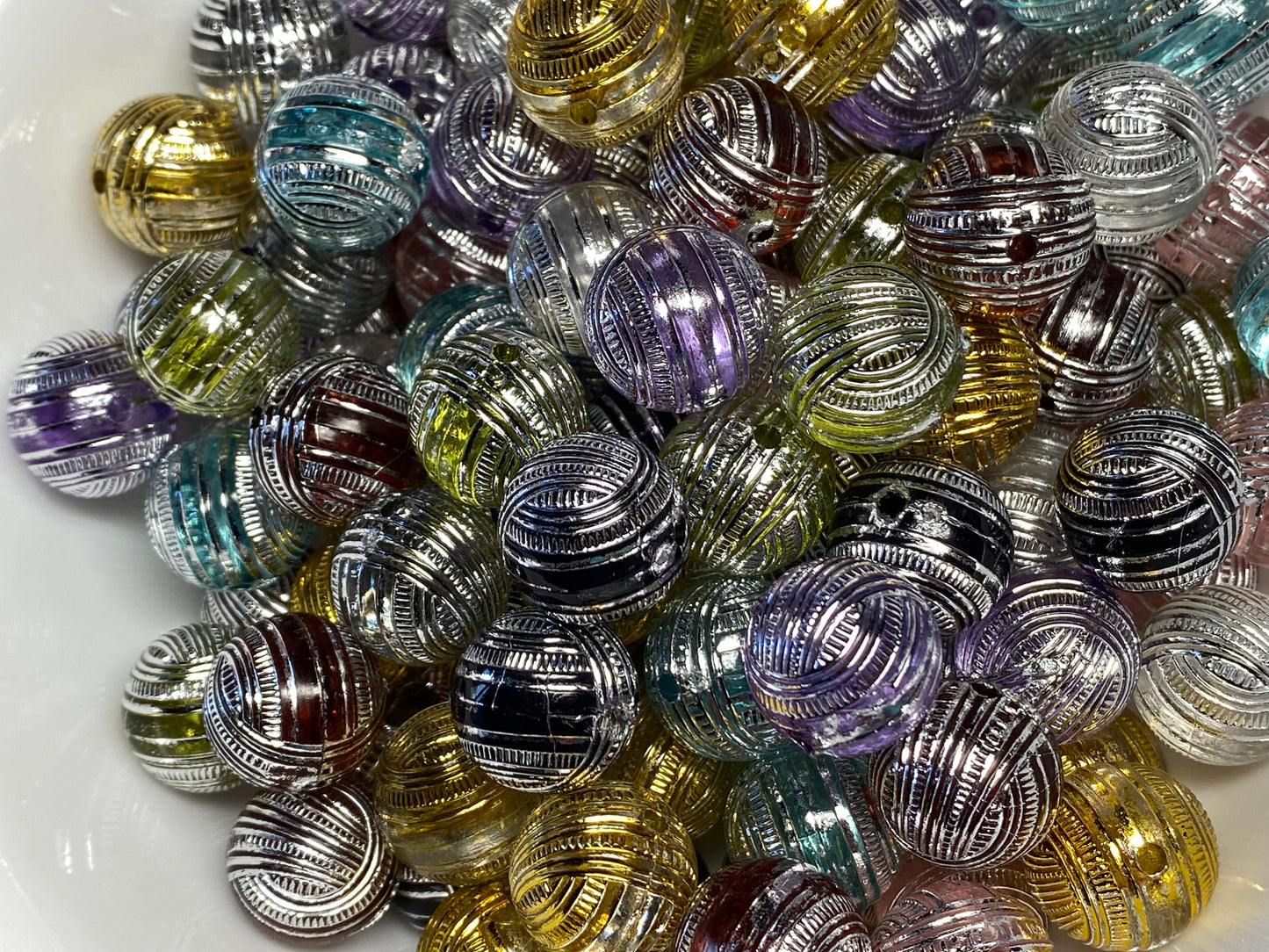 Yarn beads