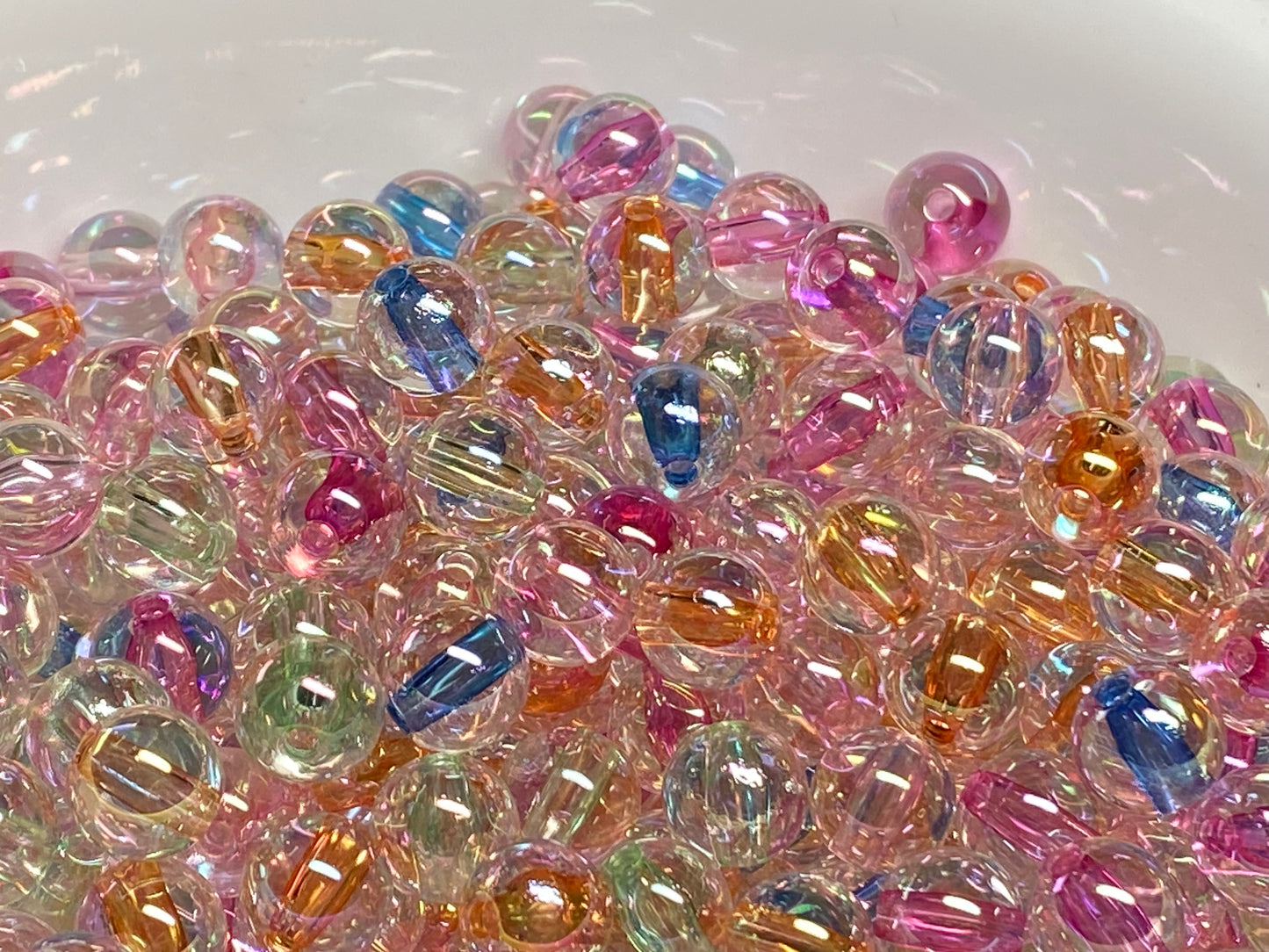 8mm clear with colored center rod hole bead