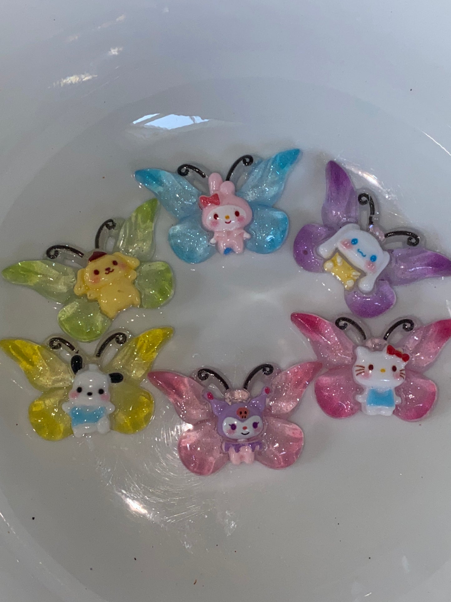 20mm Sanrio family butterfly flat back charms