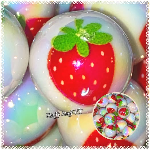 16mm fresh strawberry uv coated bead