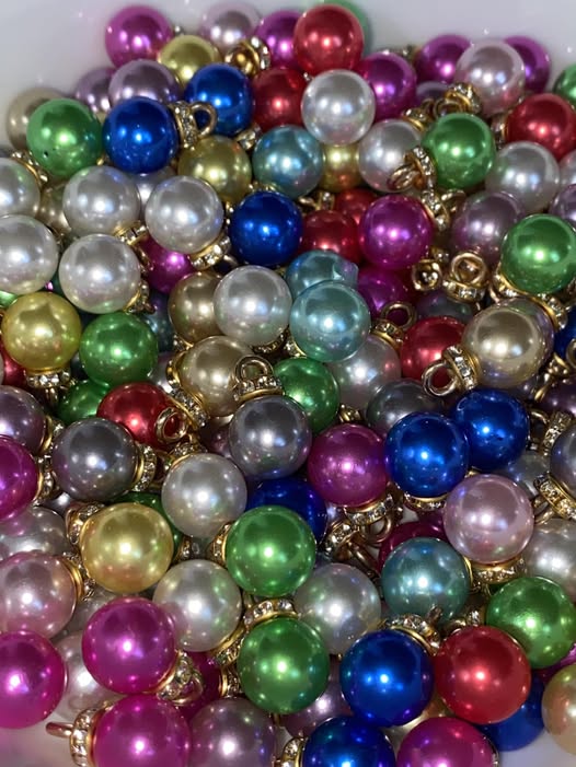 12mm metallic pendants with rhinestone band.