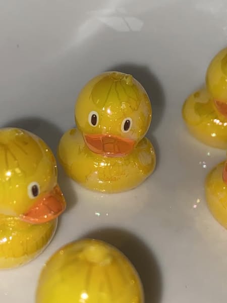 22mm ultra uv coated yellow duck bead