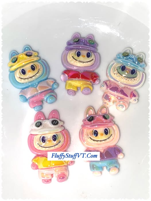 34mm 2D Labubu beads.