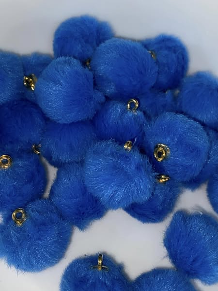 16mm fluffy pendant pompom