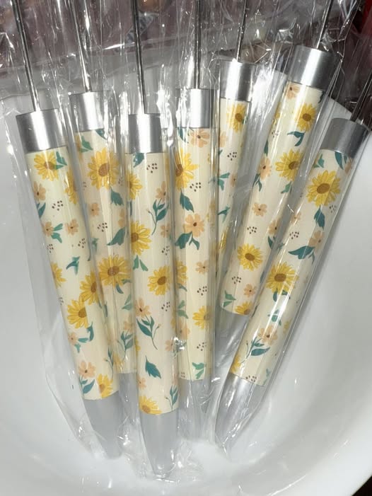 Sunflower beadable pens