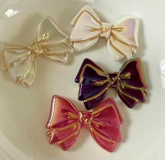 28mm vintage gold highlights beads