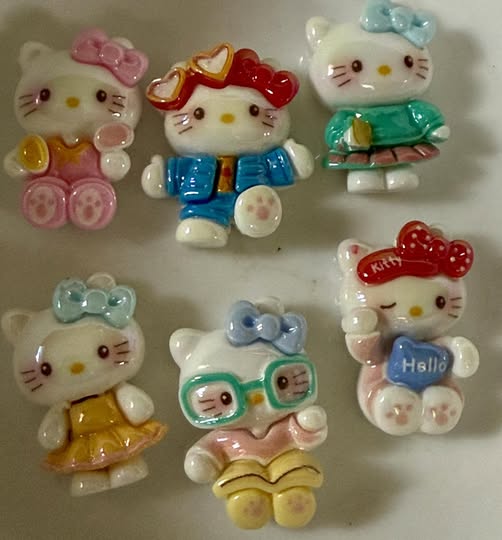 30mm glossy coated cuted HK 2D beads These fit pens.