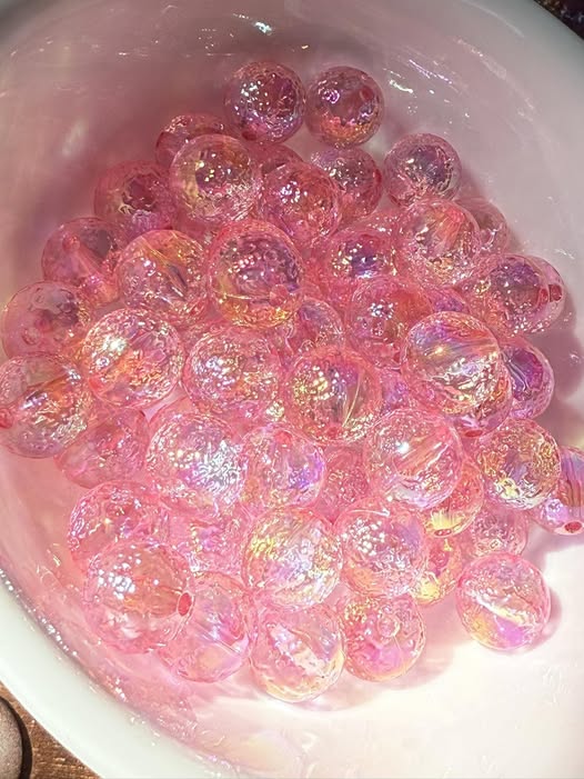 16mm textured uv coated moon beads
