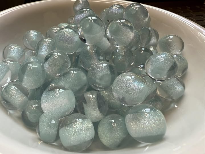 16mm glow glitter center color