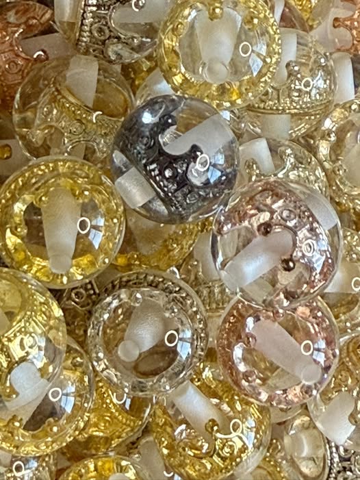 16mm crown encased in clear resin bead