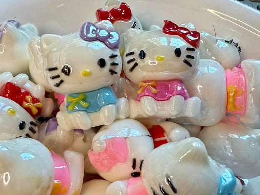 28mm rubber HK 3D bead.