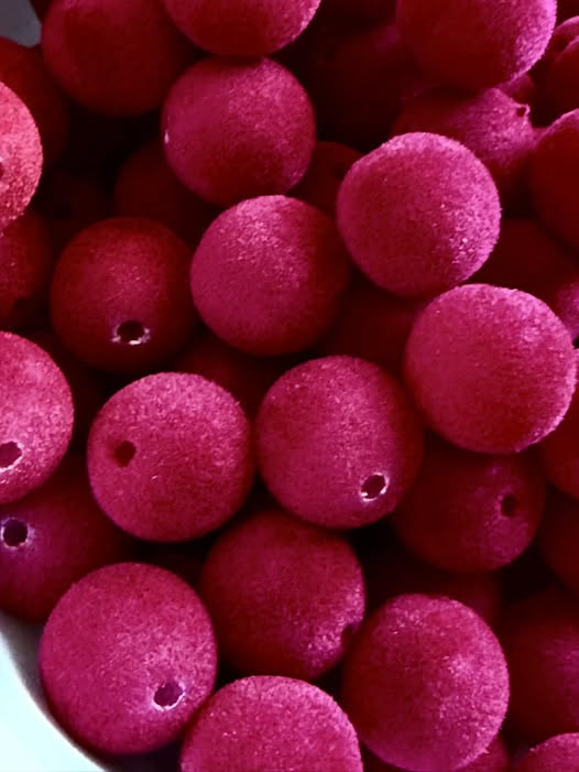 16mm velvet beads