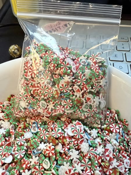 2mm poly clay Xmas shaker/sugar mix