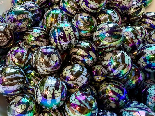 16mm animal print lace with a lovely uv coating.bead