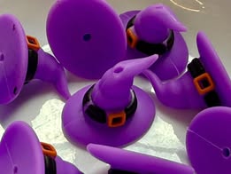 Focal silicone beads